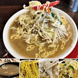 竹ちゃんカレータンメン＋辛子マヨネーズ＝1030円