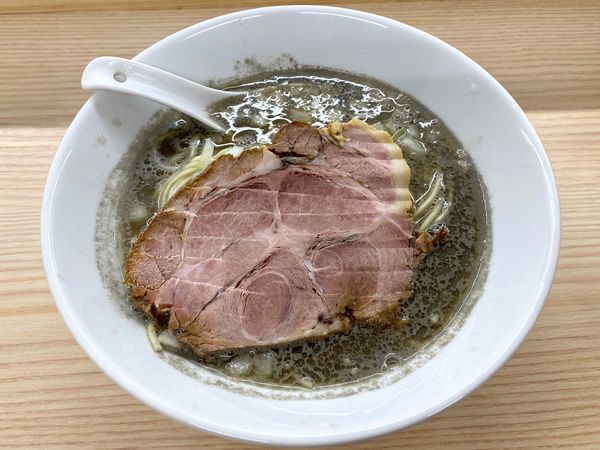 「煮干しラーメン ８５０円」@煮干しラーメン ゼクウの写真
