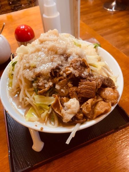 「牛すじ野菜ラーメン 850円」@ラーメンあやの写真