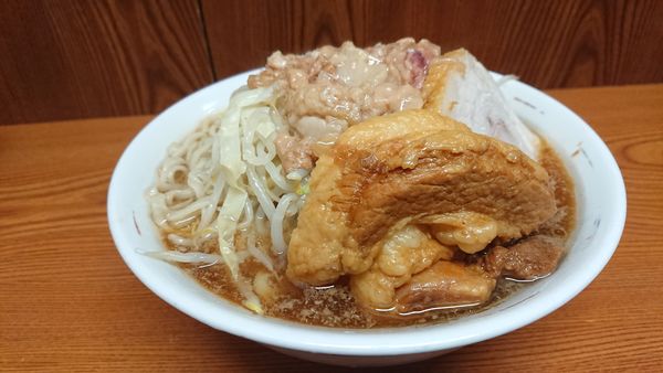 「ラーメン(780円)ニンニクアブラ」@ラーメン二郎 亀戸店の写真