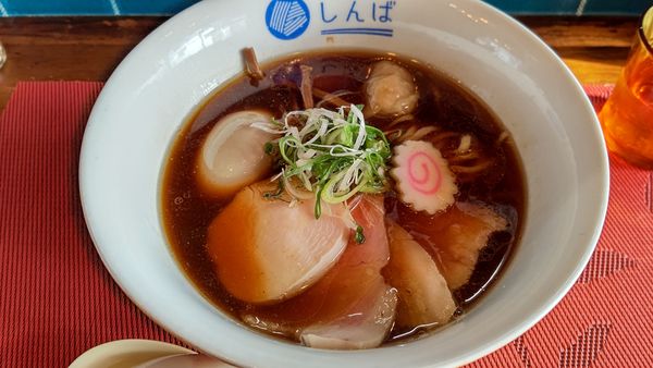 「特製醤油らぁ麺」@湘南しんばの写真