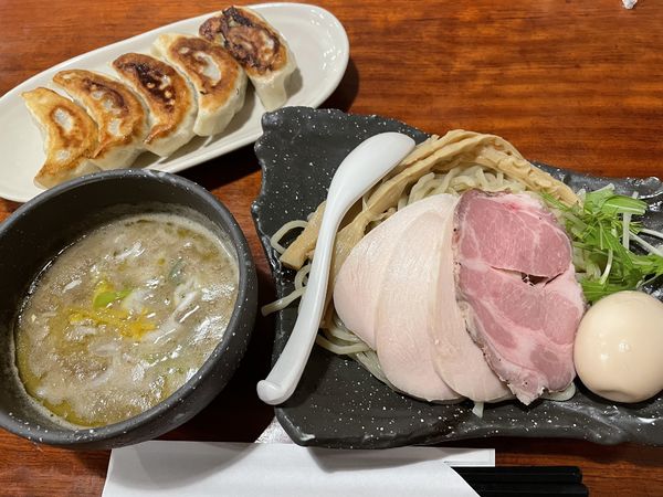 「鶏白湯つけ麺(塩)＋全部乗せ」@麺堂HOMEの写真