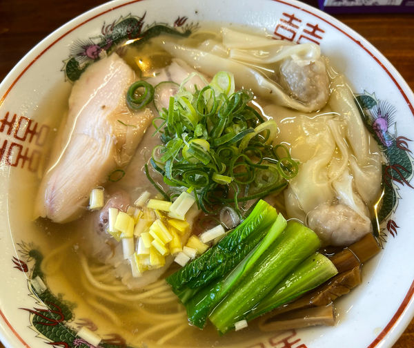 「特選アゴ節塩ラーメン」@塩らーめん 千茶屋の写真