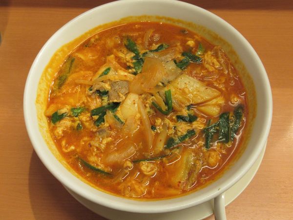 「【季節限定】チゲ味噌ラーメン（640円）」@熱烈中華食堂 日高屋 立川北口店の写真