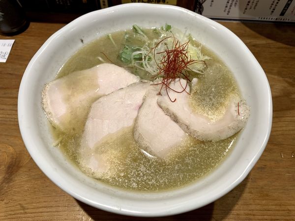 「ニボニボ白湯ら〜めん850円」@瀬戸内いりこラーメン 古田島の写真