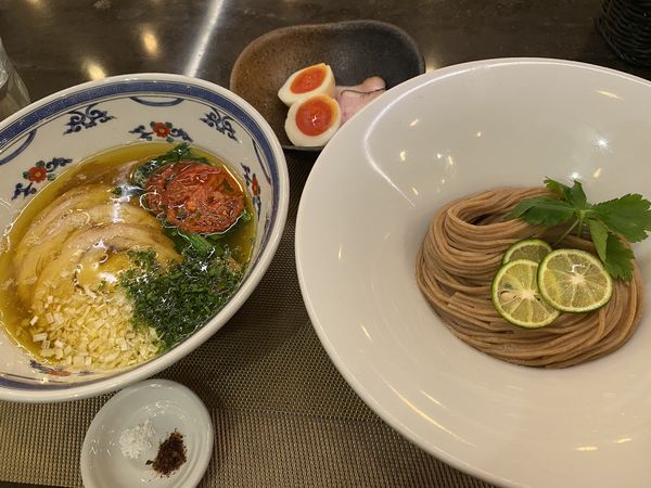 「挽きたて小麦つけめん+チャーシュー味玉1400」@MENSHOの写真