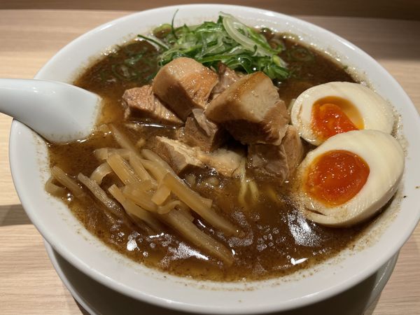 「角煮醤油（期間限定）」@京都ラーメン 森井 明大前店の写真