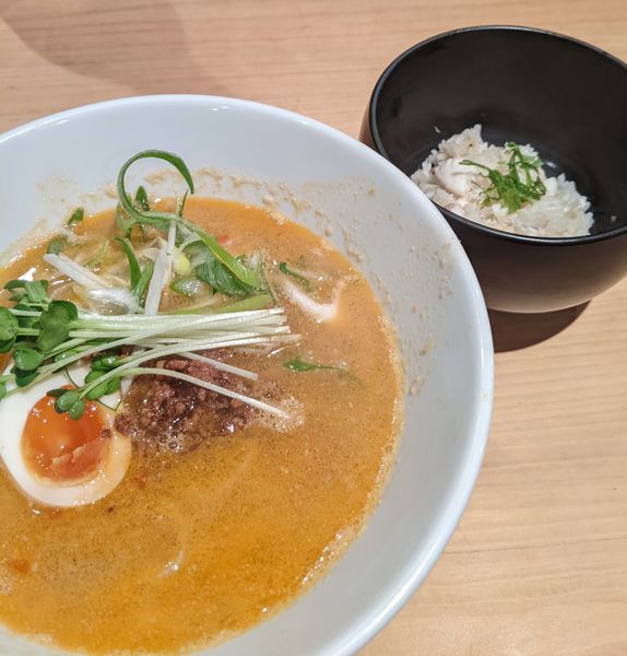 「鯛出汁100%担々麺&鯛めし　1,000円」@麺や 16℃の写真