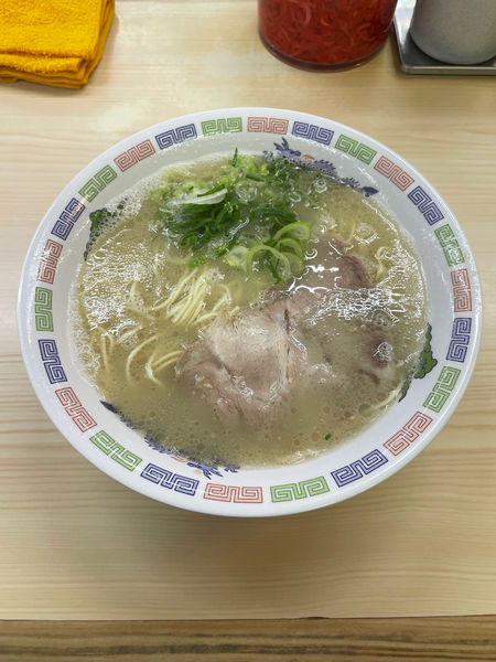「博多ラーメン」@はかたや 春日店の写真