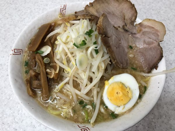 「らうめん（大盛り）」@らうめん原価堂の写真