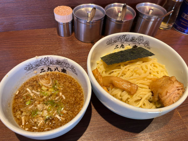 「魚介豚骨つけ麺　中盛　800円」@二九八家 いわせの写真