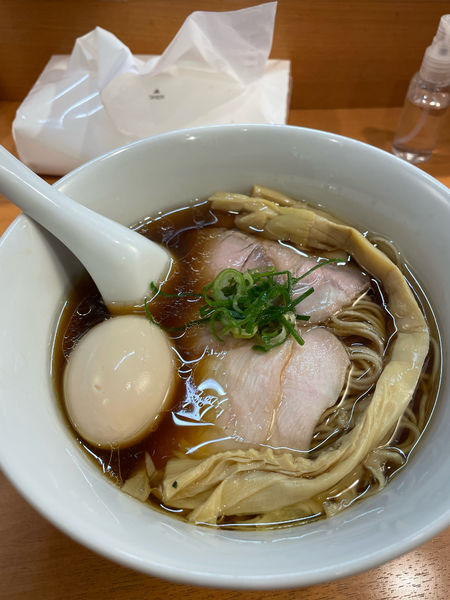 「特製醤油らぁ麺」@らぁ麺 はやし田 池袋店の写真
