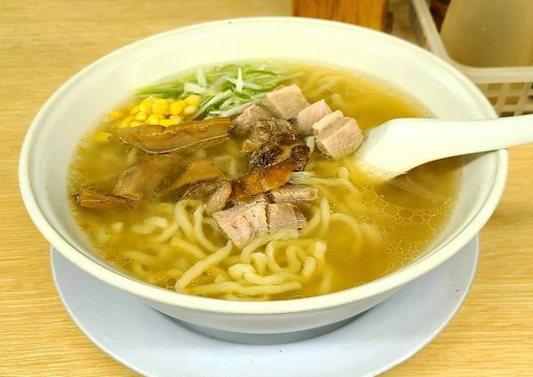 「塩らーめん+大盛」@香月の写真