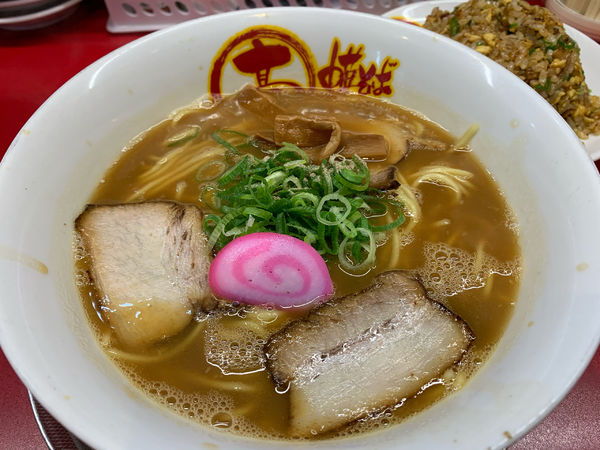 「中華そば」@丸高中華そば 神戸二宮店の写真