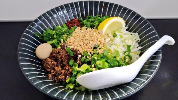 「新担担麺(太麺・ちょい辛)」@自家製麺SHINの写真