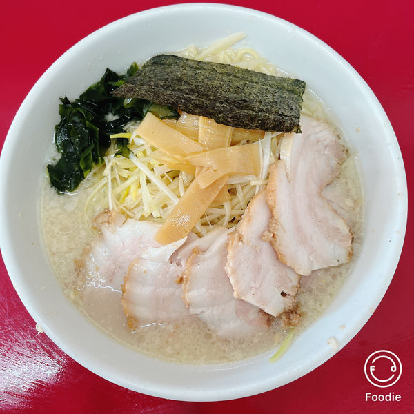 「塩ネギチャーシュー」@ラーメンショップ 市貝店の写真