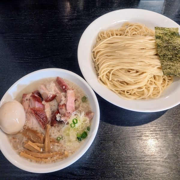 「つけソバ醤油､味玉､背脂､刻みチャーシュー」@支那ソバ 小むろの写真