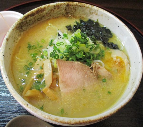 「塩ラーメン　860円」@麺割烹 九心の写真