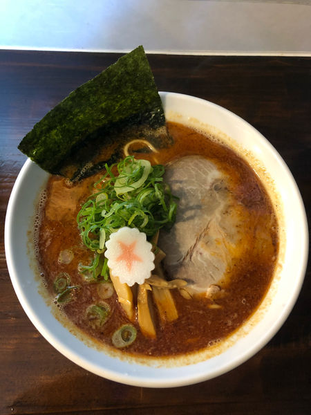 「辛らーめん」@麺場 新 ARATAの写真