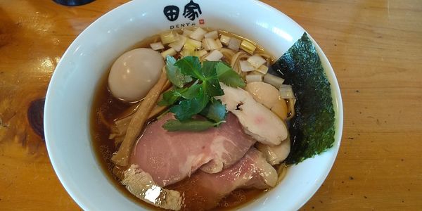 「焼秋刀魚煮干そば+特製トッピング」@中華そば 田家 本店の写真