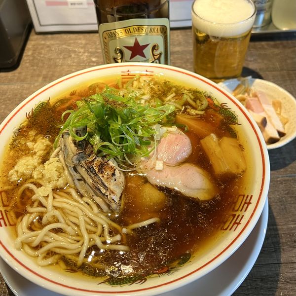 「【限定麺】牡蠣ソバ 小（生姜）＋ビール中瓶ツマミ付き」@ラーメン カラテキッドの写真