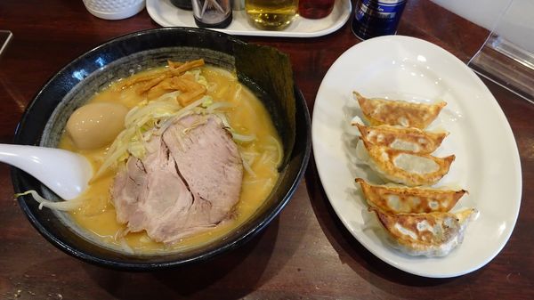 「おやじ麺セット（1,200円）＋味付玉子（100円）」@北海道らーめん おやじ 町田店の写真