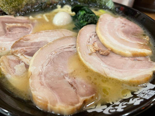 「チャーシュー麺」@町田商店 由比ヶ浜店の写真