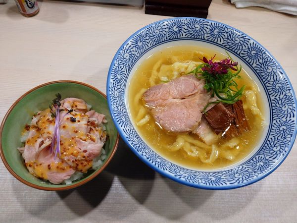 「手打中華蕎麦 塩（900円）＋めんま飯（300円）」@手打中華蕎麦 亀庵の写真