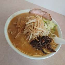 味噌らーめん 730円