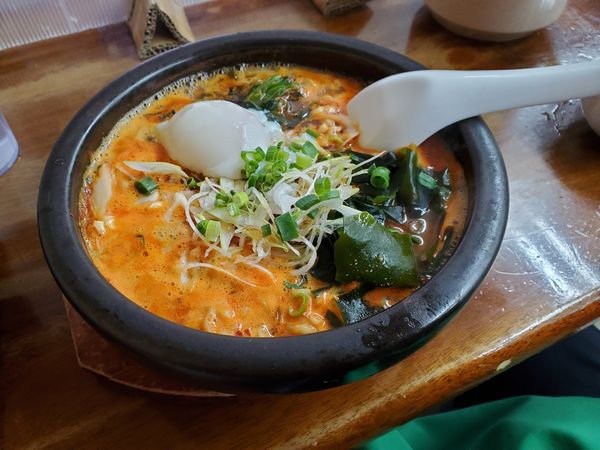 「石焼ドラゴンラーメン辛さ上級８５０円」@らーめん ドラごんちの写真