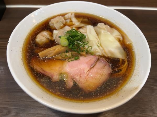 「ワンタン麺」@中華そば さわの写真