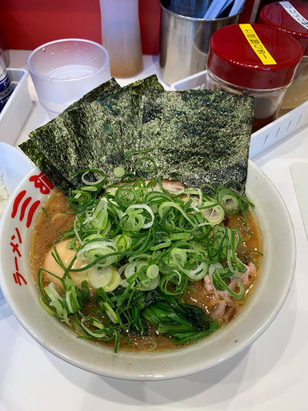 「上ラーメン 九条ネギ 麺カタメ」@ラーメン 三浦家の写真
