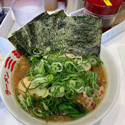 上ラーメン 九条ネギ 麺カタメ