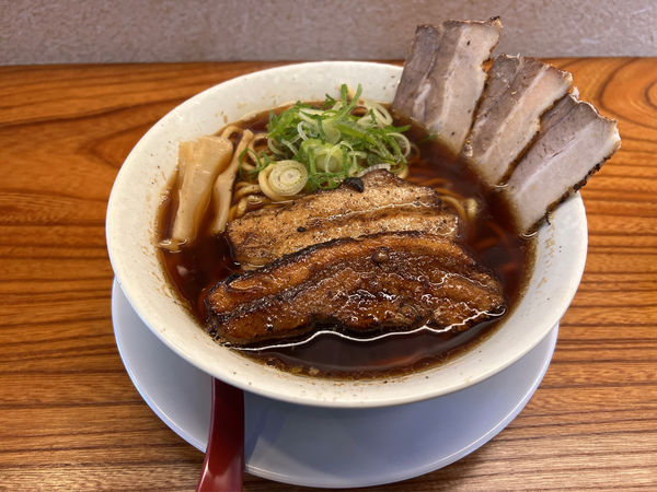 「厚切り炙りチャーシュー」@麺や たけだの写真