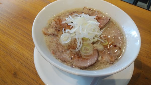 「肉ネギチャーシュー麺」@麺屋 宮一の写真