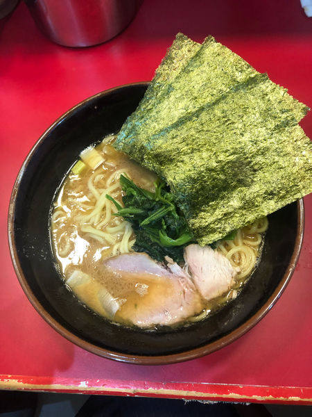 「ラーメン (700円)」@らーめん 谷瀬家 新橋店の写真
