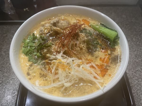 「白胡麻坦々麺_肉増し」@担々麺 たかはしの写真