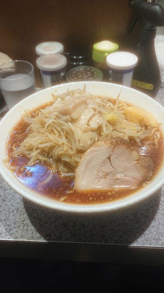 「大ラーメン  野菜  ニンニク  アブラ」@ラーメン宮郎の写真