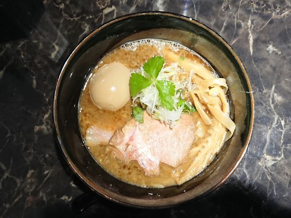 「魚介鶏そば＋半熟味付玉子」@ラーメン 奏の写真