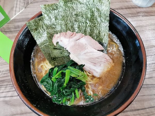 「ラーメン並」@武蔵家 富士見店の写真