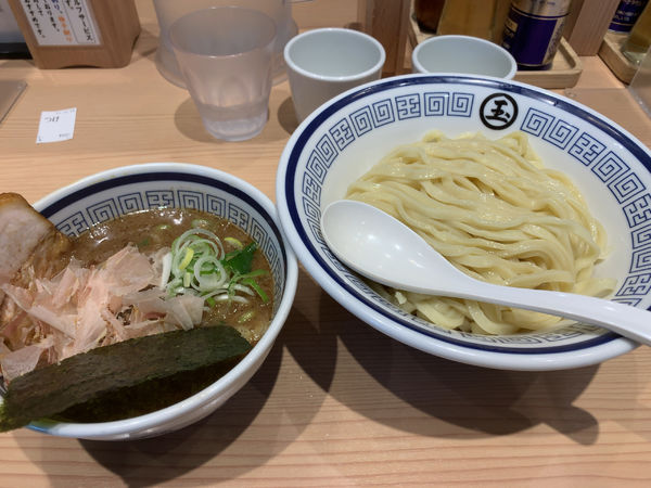 「濃厚魚介つけ麺(880円)」@中華そば つけめん 玉 新宿店の写真