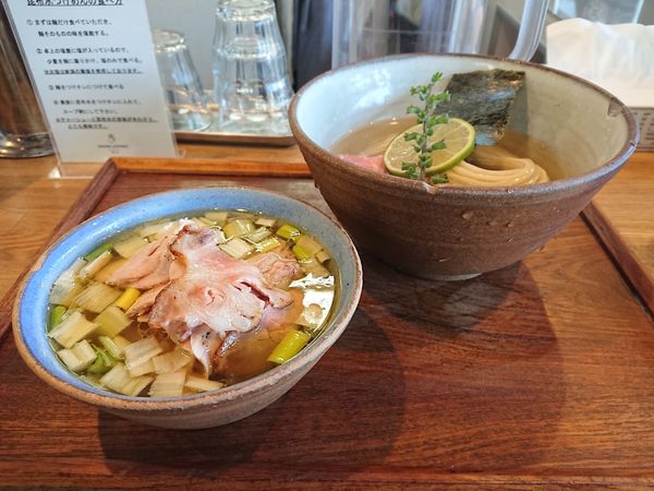 「味玉昆布水つけ麺ちょい肉増し 塩(大盛)」@YOKOKURA STOREHOUSEの写真