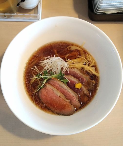 「淡麗鴨中華そば 柚子醤油 890円＋鴨チャーシュー 200円」@鴨麺処 和の写真