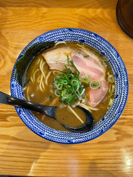 「濃厚中華そば」@麺 やまだの写真