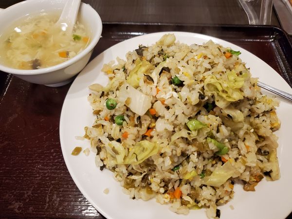 「高菜炒飯」@中国料理 西安刀削麺の写真