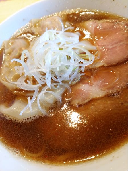 「⭐海老醤油ラーメン・帯ワンタン増し」@塩ラーメン あす流の写真