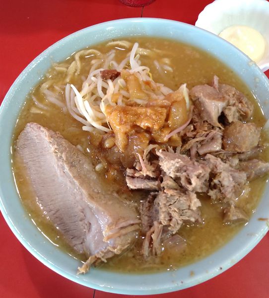 「ラーメン+ほぐし豚、マヨ、半ライス」@蒙麺 火の豚の写真