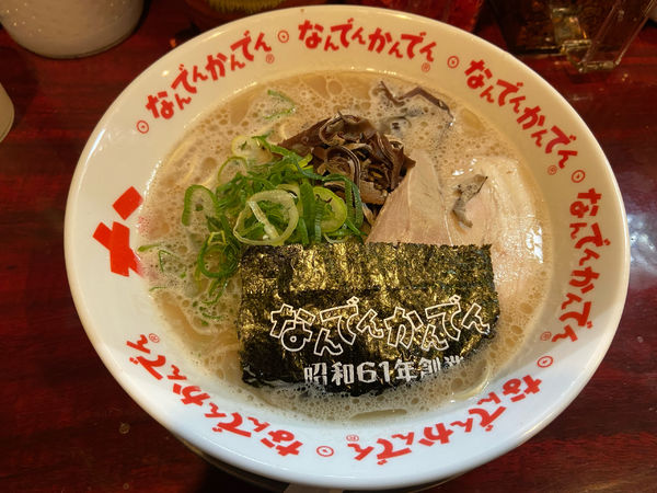 「ラーメン」@なんでんかんでん 西新宿店の写真