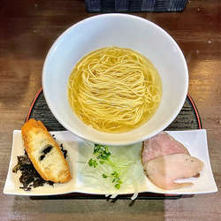 片口鰯の稚魚煮干しらぁめん