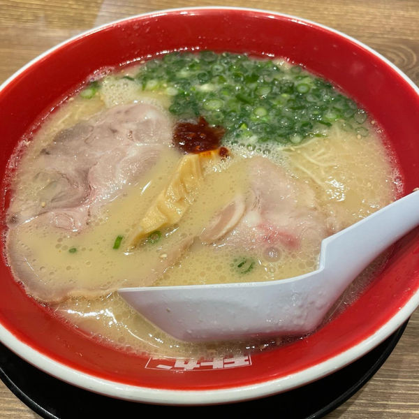 「モヒカンらーめん」@モヒカンらーめん ラーメン滑走路店の写真